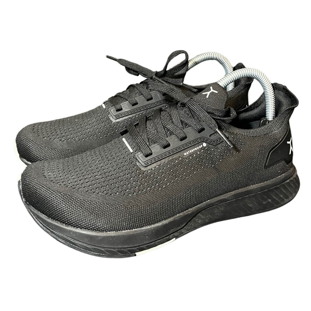 Flux Footwear Adapt Runner Men 8.5 Women 10 Black Waterproof Minimalist Shoes